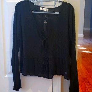 new hollister shirt size medium with tags